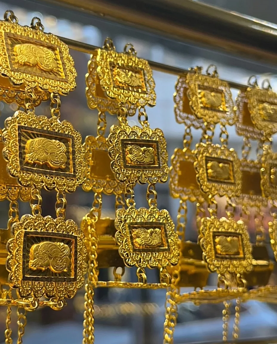قطعة مجوهرات مميزة من NARKO GOLD